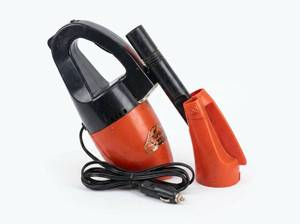 lot 25517 image: Turtle Wax Handheld 12V Auto Vacuum w 9ft Cord