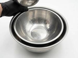 lot 25530 image: Stainless Steel Mixing Bowl set of three