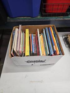 lot 62815 image: Lot of Miscellaneous Childrens Books