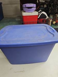 lot 62837 image: Tote of Whinnie the Pooh Eeyore Stuffed Animals and Figures