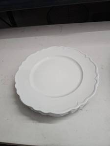 lot 62856 image: Set of 8 Decorative White Charger Plates