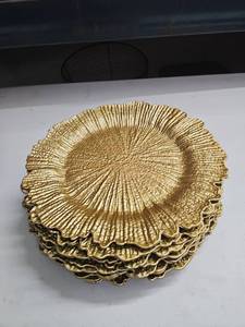 lot 62857 image: Set of 12 Decorative Gold Charger Plates
