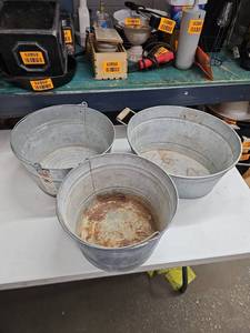 lot 62898 image: Set of 3 Galvanized Steel Wash Bins
