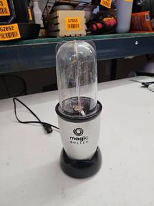 lot 62902 image: Magic Bullet Personal Blender