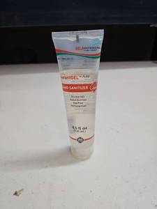 lot 62951 image: SCJ Professional InstantGEL PURE Hand Sanitizer 4.5 fl oz