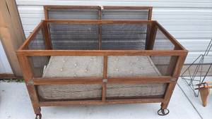 Wood Frame Mesh Enclosure Box/bed with mattress and Metal Wheels