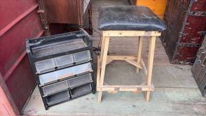 lot 639 image: Multi-Drawer Tool Storage Organizer with Clear Drawers and stool