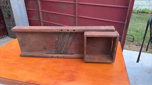 lot 646 image: Vintage Wood slicer