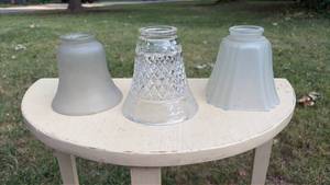 lot 663 image: Lot of 3 Glass Bell Lamp Shades Clear and Frosted