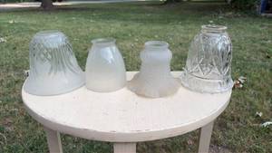 lot 664 image: Lot of 4 Glass Lamp Shades Bell Shaped