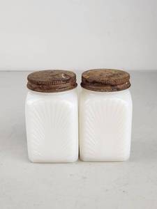 lot 92 image: Vintage Art Deco Milk Glass Shakers w Metal Lids