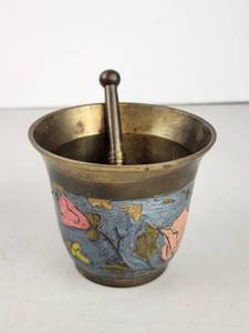lot 110 image: Vintage Brass Hand Painted Miniature Mortar and Pestle