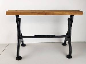lot 119 image: Vintage Cast Iron & Wood Paper Towel Holder