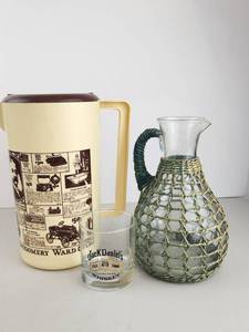 lot 134 image: Vintage Collectible Drinkware Trio