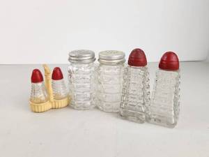 lot 141 image: Vintage Pressed Glass Salt &amp Pepper Shaker Lot 3 Sets