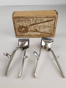 lot 187 image: Vintage Hustler Clipper Set