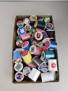 lot 216 image: Large Vintage Sewing Thread Spool Lot