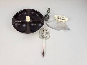 lot 319 image: Kitchen Lot Roast Thermometer Meat Meter, Divided Plate, Serving Spoon, Pie Server