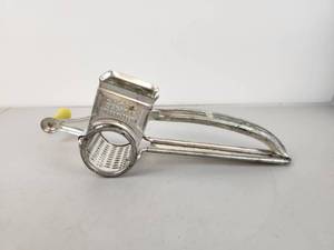 lot 335 image: Vintage Mouli Rotary Cheese Grater