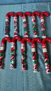lot 2050 image: Hersheys Kisses Chocolate Candy Cane Lot 10 Pieces