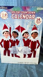 lot 2074 image: Holiday Countdown Calendar 24 Chocolate Pieces 1.76 oz Lot of 14
