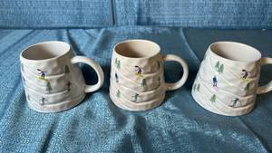 lot 2157 image: Festive Voices Ceramic Mug 12.8 fl oz 380 ml Ski Design Set of 3