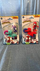 lot 3045 image: Hasbro Marvel Spidey and His Amazing Friends Action Figure Lot 2 Pack