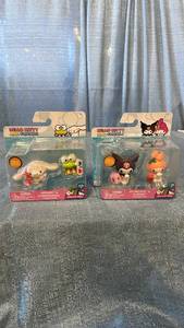 lot 3056 image: Hello Kitty and Friends Rainbow Vibes 2-Pack Figure Sets Lot of 2