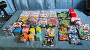 lot 3066 image: Mixed Toy Lot