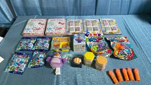 lot 3075 image: Mixed Toy Lot