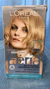lot 3128 image: L Oreal Paris Feria Shimmering Permanent Hair Color  91 Champagne Cocktail  Conditioning  1 Kit