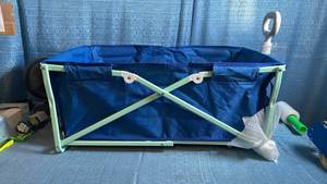 lot 8022 image: Collapsible Beach Wagon with Blue Fabric and Green Frame with Handle