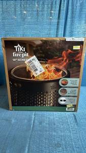lot 8032 image: Tiki Brand Firepit 18 Inch Screen