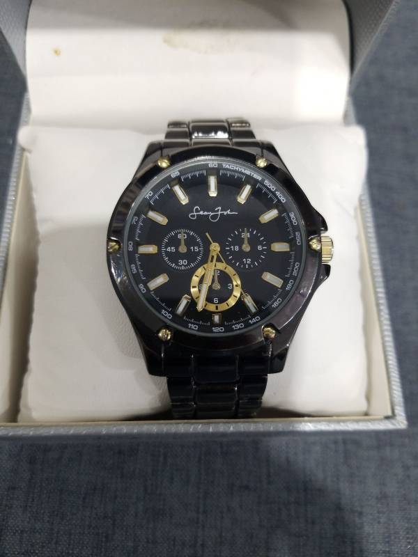lot 1571 image: Sean John Chronograph Watch Black Dial Tachymeter