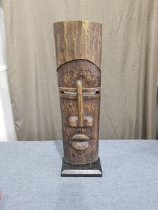 lot 184 image: Kofia Mask Art Decor Wooden Made in Kenya
