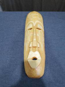 lot 189 image: Vintage Bali Carved Wood Tiki Gecko Lizard Wall Head Plaque