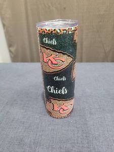 lot 294 image: Kansas City Chiefs Tumbler with Lid 20 oz