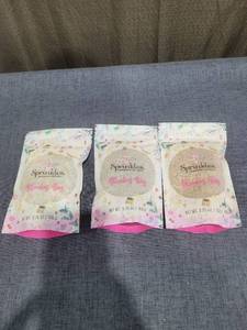 lot 322 image: Sprinkles Blending Bag Fragranced Wax Melts 3.75 oz 3-Pack