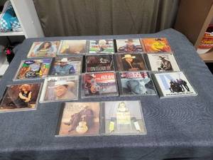 lot 330 image: Country Music CDs Lot of 17 Albums