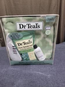 Dr Teal s Bath Gift Set with Cozy Blanket: Winter Serenity