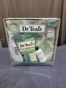Dr Teal s Bath Gift Set with Cozy Blanket: Winter Serenity
