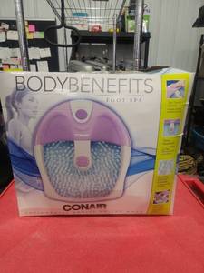 lot 254 image: Conair Body Benefits Foot Spa