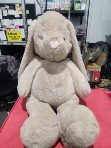 lot 258 image: Stuffed Bunny
