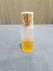lot 356 image: Quelques Fleurs LOriginal by Houbigant,  Eau De Parfum Spray for Women Partially Full