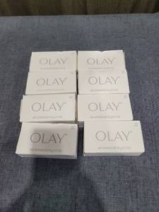 lot 360 image: Olay Ultra Moisture Bar Soap  Shea Butter  3.17 oz  8 Count