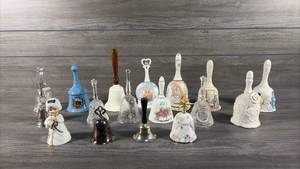 lot 100 image: Lot of Decorative Bells