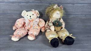 lot 119 image: Lot of 2 sitting Dolls Teddy Bear and Doll with Curly Hair