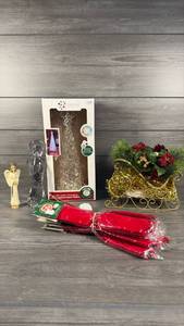 lot 122 image: Holiday lot