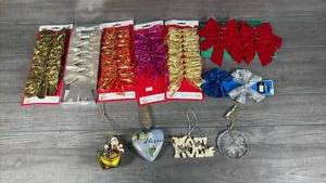 lot 126 image: Christmas Ornament Lot and bows