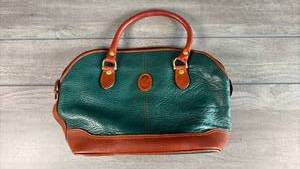 lot 170 image: Liz Claiborne Accessories Handbag Green and Rust Leather
